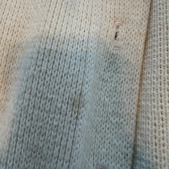 Vintage College Point 100% acrylic cream knit sweater gold buttons size large - Picture 4 of 6